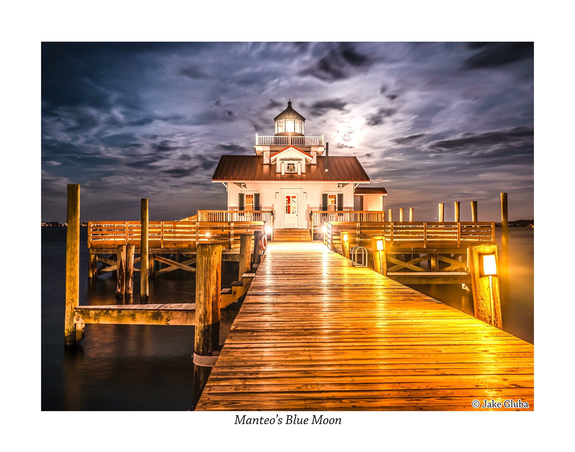 Manteo's Blue Moon